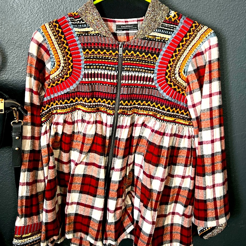 Amazing detailed Zara woman’s jacket